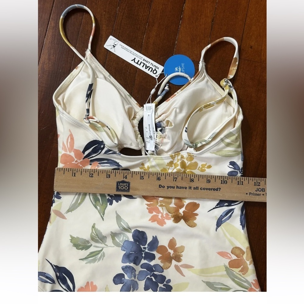 CUPSHE one piece swim tropical floral print - Picture 5 of 6